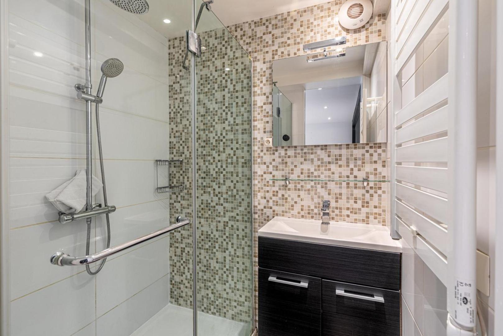 Guestready - Apto Parisiense Da Moda No 19º Arr. Esterno foto